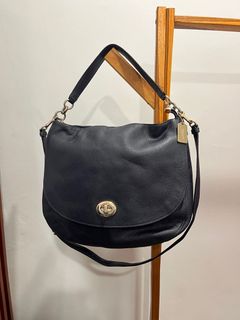 (Kategori: ) berada di . Dikirim oleh queensye.store (ID iklan 1384722646, Gambar 1). Deskripsi: .