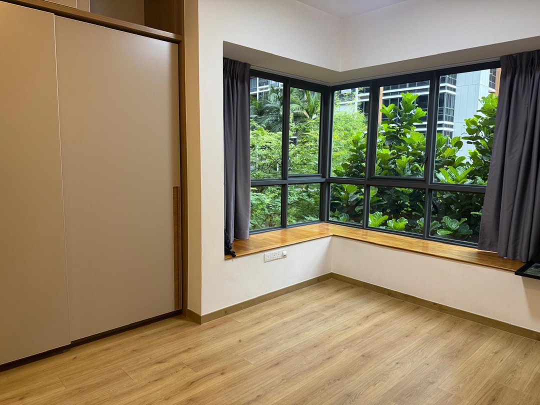 (Category: ) located in . Submitted by honestseller69 (Listing ID 1384686220, Image 1). Description: .