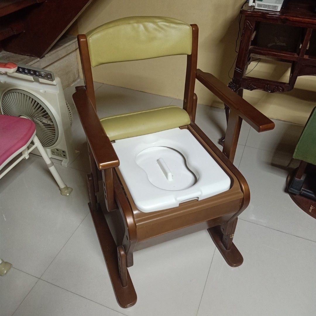 Commode Chair (Category: Chairs) located in Bulacan. Submitted by mysticdeer.6d7f47 (Listing ID 1384640829, Image 2). Description: Commode Chair Wooden Frame Leather Seat.