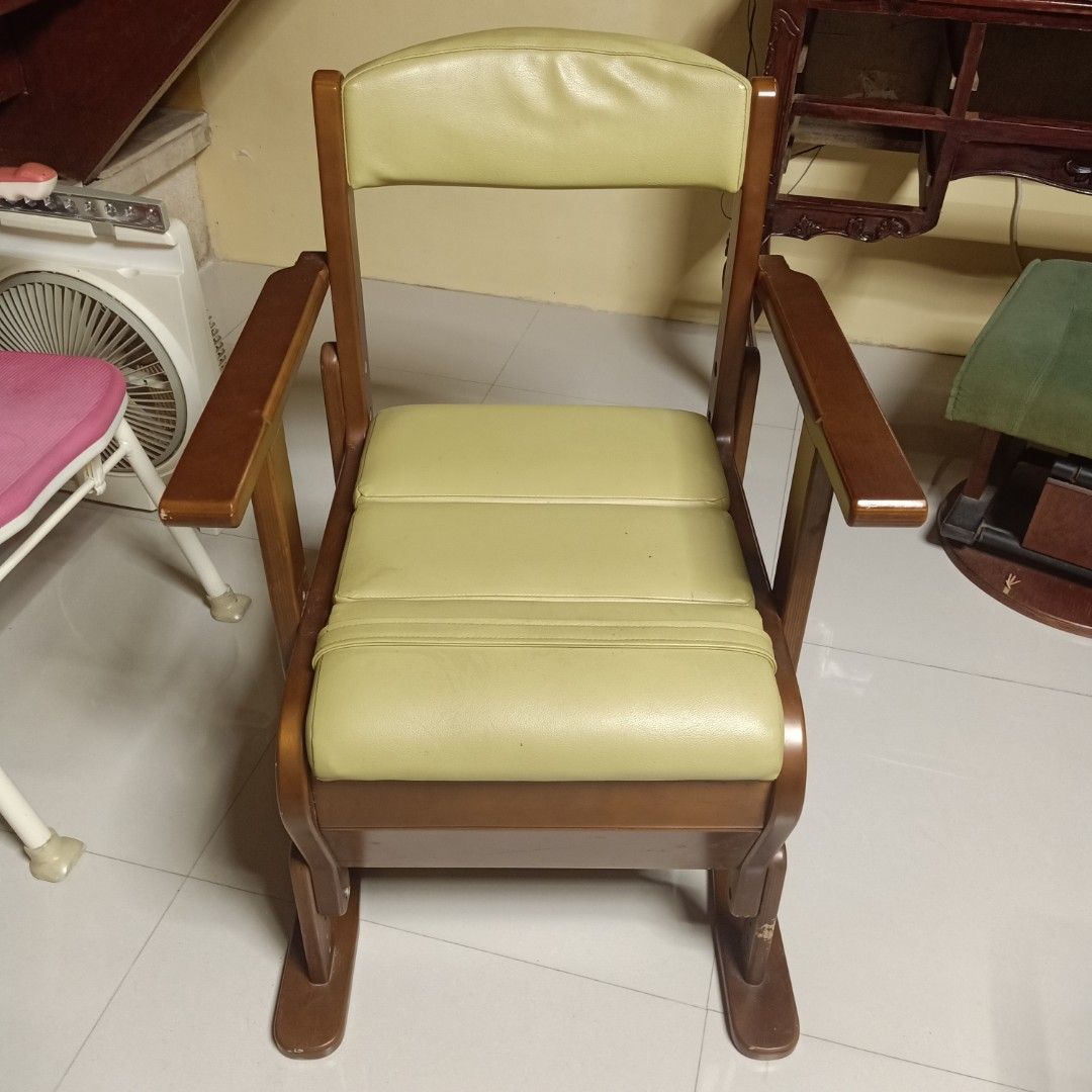 Commode Chair (Category: Chairs) located in Bulacan. Submitted by mysticdeer.6d7f47 (Listing ID 1384640829, Image 3). Description: Commode Chair Wooden Frame Leather Seat.