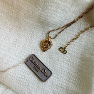 （分類：）位於 。 由 rosyruby 提交（商品編號 1384765122，圖片 1）。簡介： 。