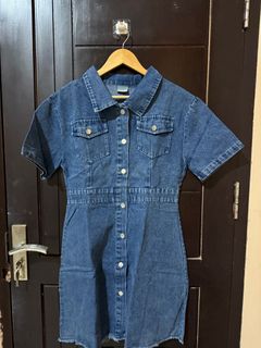 (Kategori: ) berada di . Dikirim oleh preloved.things21 (ID iklan 1384783411, Gambar 1). Deskripsi: .