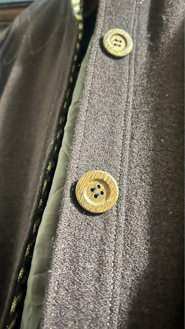 FORMAL BLAZER PRELOVED (Category: Coats, Jackets and Outerwear) located in Mandaluyong City. Submitted by jaydeezz (Listing ID 1384828808, Image 3). Description: Preloved Blazers for women See Photos for Sizing References.