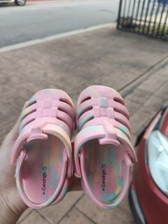 (Category: ) located in . Submitted by wardrobecollection (Listing ID 1384636743, Image 1). Description: .