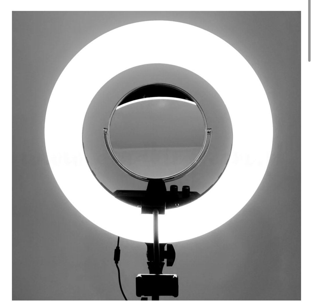 Gladking Ringlight 18” Duo Led Adjustable light (Category: Lighting) located in Quezon City. Submitted by briellesocampo (Listing ID 1384694453, Image 2). Description: Powerful Ringlight original from Gladking - Dimmable - Adjustable Warmth -With Mirror - With Phone Holder - With original bag, protected with styro inside. Bought for 4,999 + shipping; Selling for 3,800 Technical: LED light number: 480Pieces LED light total power: 48w Working volta