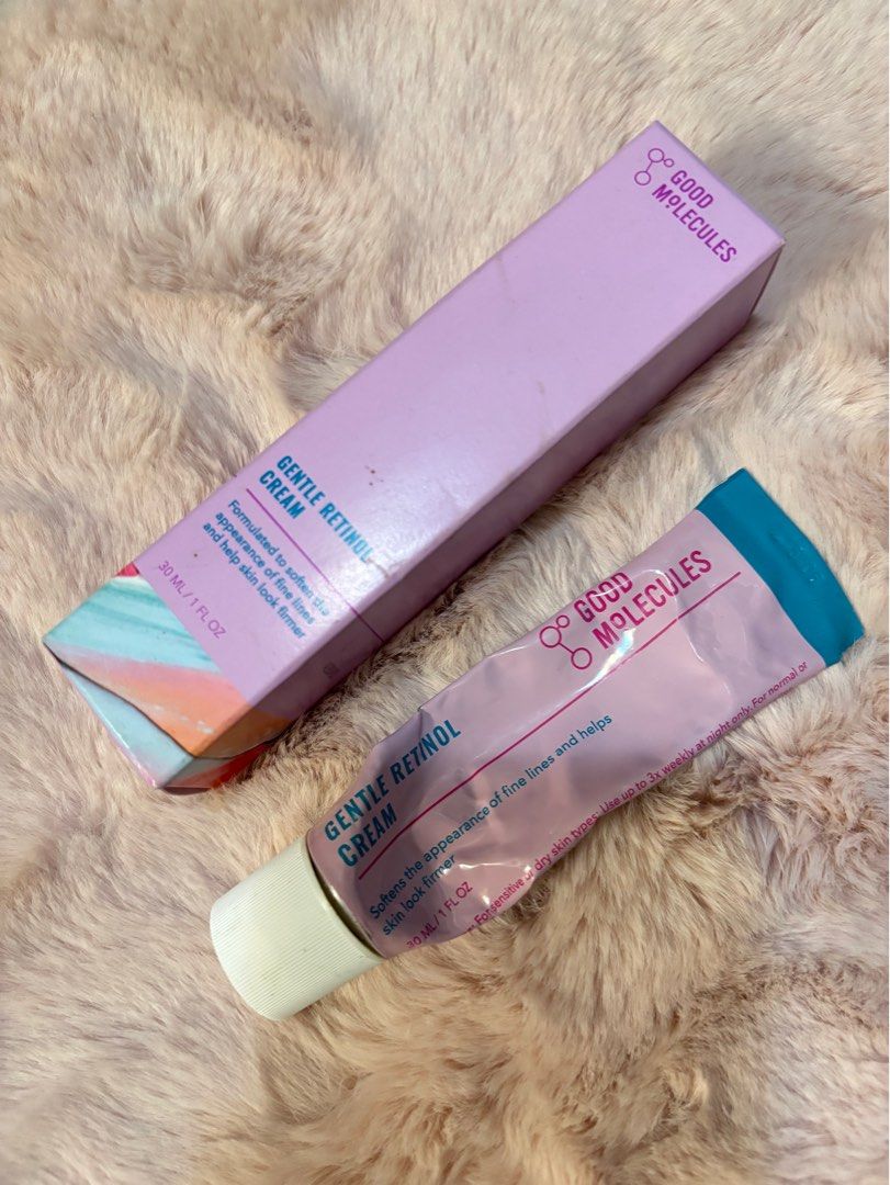 Good Molecules Retinol (Category: Face Care) located in Taguig. Submitted by hisandhers16 (Listing ID 1384636582, Image 2). Description: Authentic. Bought for around 700+ Gentle retinol for begginer See pics. Tube still has around 50% left. Selling low to declutter #goodmolecules #retinol #gentleretinol #cleanser .