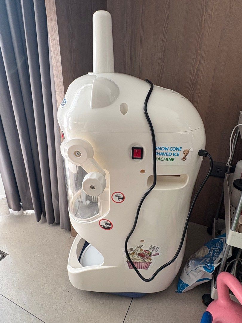 High Quality Snow Ice Shaving Machine (Category: Ice-cream Makers) located in Manila. Submitted by antonabes41045 (Listing ID 1384726041, Image 1). Description: Ice Shaving Machine for Bingsu, Halo-Halo, Kakigori, etc. ● Special design, safer to use, easy to use ● Spiral shaft, simple and convenient, cutting ice cubes ● The thickened stainless steel razor blade greatly improves the crushing efficiencyThis is the crusher ideal for shaved ice, snow