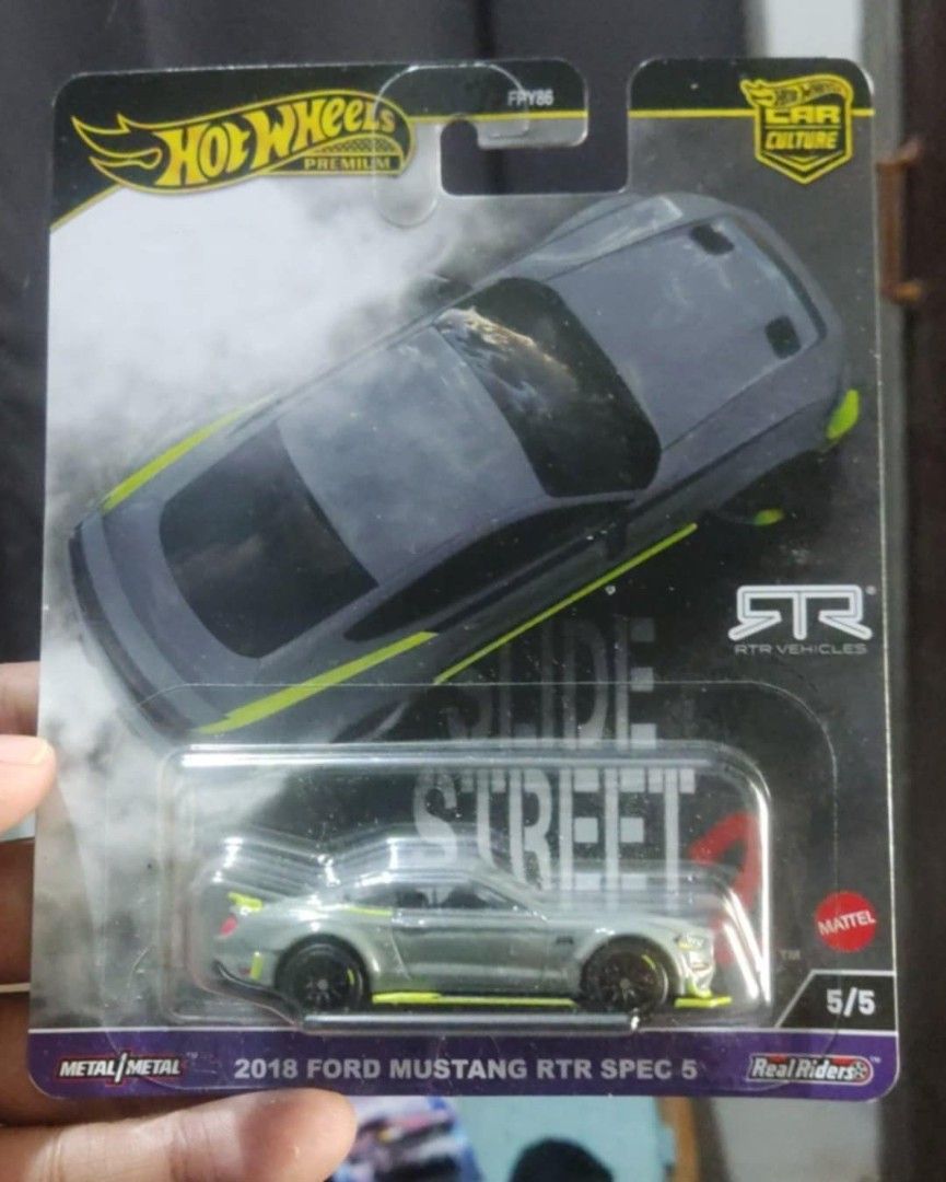 Hot Wheels Premium Cars (Category: Vehicle & Diecast Models) located in Daet. Submitted by kjosefrafa90210 (Listing ID 1384729627, Image 3). Description: 500 each Nissan 370Z Toyota Land Cruiser FJ43 2018 Ford Mustang RTR Spec 5 2023 Nissan Z 2023 Toyota GR Corolla Mitsubishi Pajero Evolution Hummer H1 2020 Jeep Gladiator.