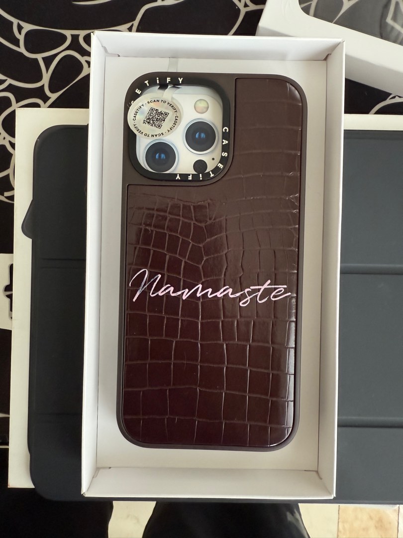 公式 CASETiFY Hello Kitty iPhone16 MagSafe Hello Kitty Iphone 16 Promax Phone Case With Mirror Finish