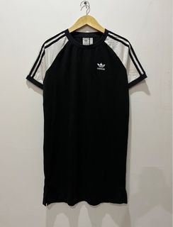 (Kategori: ) berada di . Dikirim oleh sultancuan308_thrift (ID iklan 1384776562, Gambar 1). Deskripsi: .