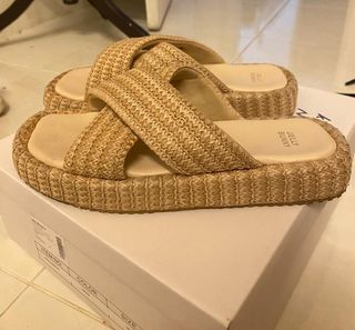 (Category: ) located in . Submitted by ridzamir93 (Listing ID 1384784396, Image 1). Description: .