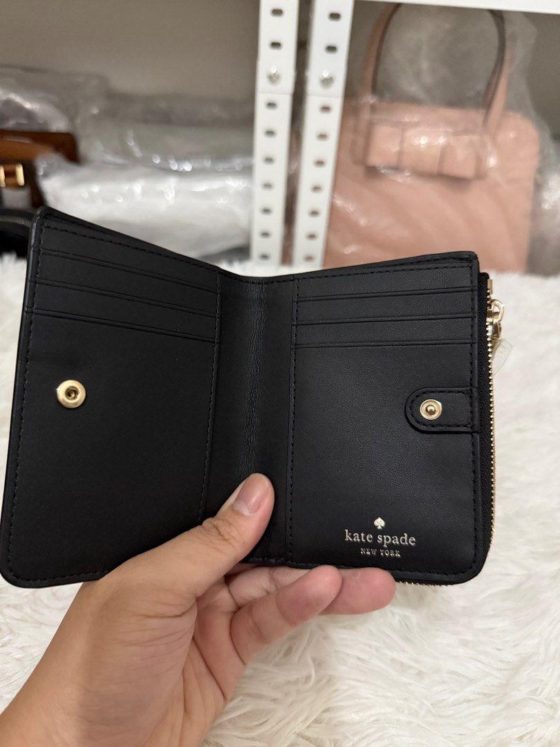 KS leopard print wallet (Category: Luxury Bags & Wallets) located in Bauang. Submitted by chictine (Listing ID 1384727516, Image 2). Description: KS leopard print wallet Brandnew With carecard Source from US 💯% original or moneyback 📍bauang la union Fb page: Must have shop by Christine.