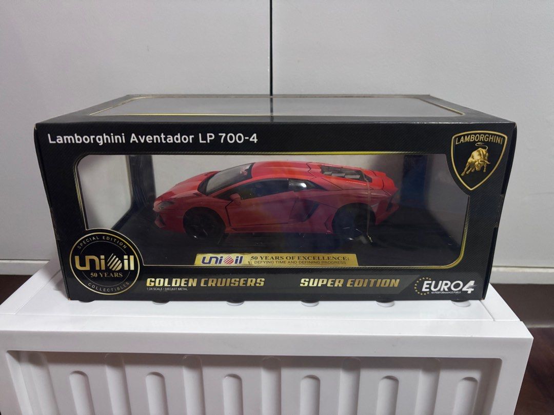 Lamborghini Aventador LP 700-4 (Category: Vehicle & Diecast Models) located in Calamba. Submitted by cur8d (Listing ID 1384739231, Image 1). Description: .