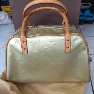 (Kategori: ) berada di . Dikirim oleh brabadan_store (ID iklan 1384679931, Gambar 1). Deskripsi: .