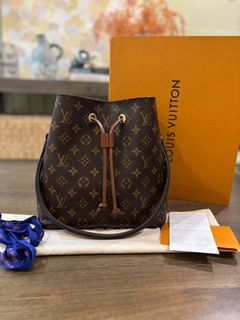 (Kategori: ) berada di . Dikirim oleh brandedboutiquez (ID iklan 1384653059, Gambar 1). Deskripsi: .
