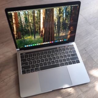 (Kategori: ) berada di . Dikirim oleh duasembilanmacofficial (ID iklan 1384665265, Gambar 1). Deskripsi: .