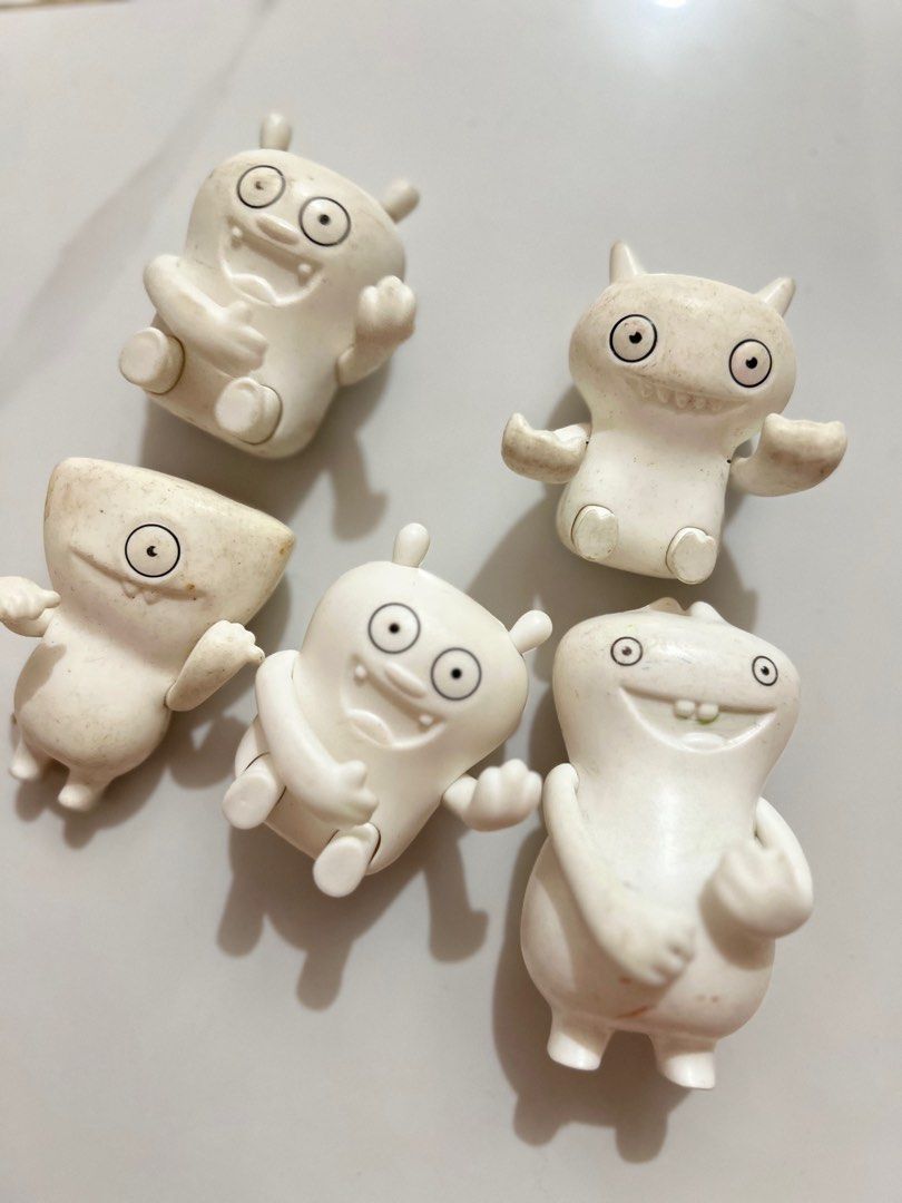 Mcdonal vintage toys (Category: Vintage Collectibles) located in Manila. Submitted by cassandra_22 (Listing ID 1384785311, Image 1). Description: Take all 300 .