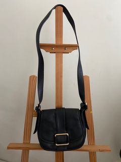 由 EvaLee_shop (刊登 ID 1384699820，圖片 1) 提交，位於 的 (類別：)，說明：。