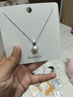 (Kategori: ) berada di . Dikirim oleh pinkzvinny (ID iklan 1384824486, Gambar 1). Deskripsi: .