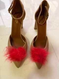 (Category: ) located in . Submitted by thestylehouse (Listing ID 1384749136, Image 1). Description: .