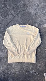(Category: ) located in . Submitted by whatsthrift (Listing ID 1384753279, Image 1). Description: .