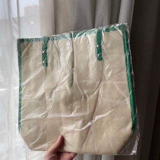 (Kategori: ) berada di . Dikirim oleh toserbanat (ID iklan 1384827960, Gambar 1). Deskripsi: .