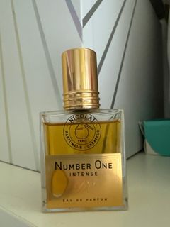 （分類：）位於 。 由 elodieli 提交（商品編號 1384693066，圖片 1）。簡介： 。