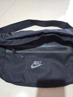 (Category: ) located in . Submitted by peh.thien (Listing ID 1384651401, Image 1). Description: .