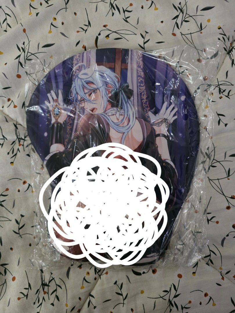 Nu Carnival Edmond mousepad (Category: Mouse & Mousepads) located in Manila. Submitted by topperware (Listing ID 1384761132, Image 1). Description: brand new. sealed..