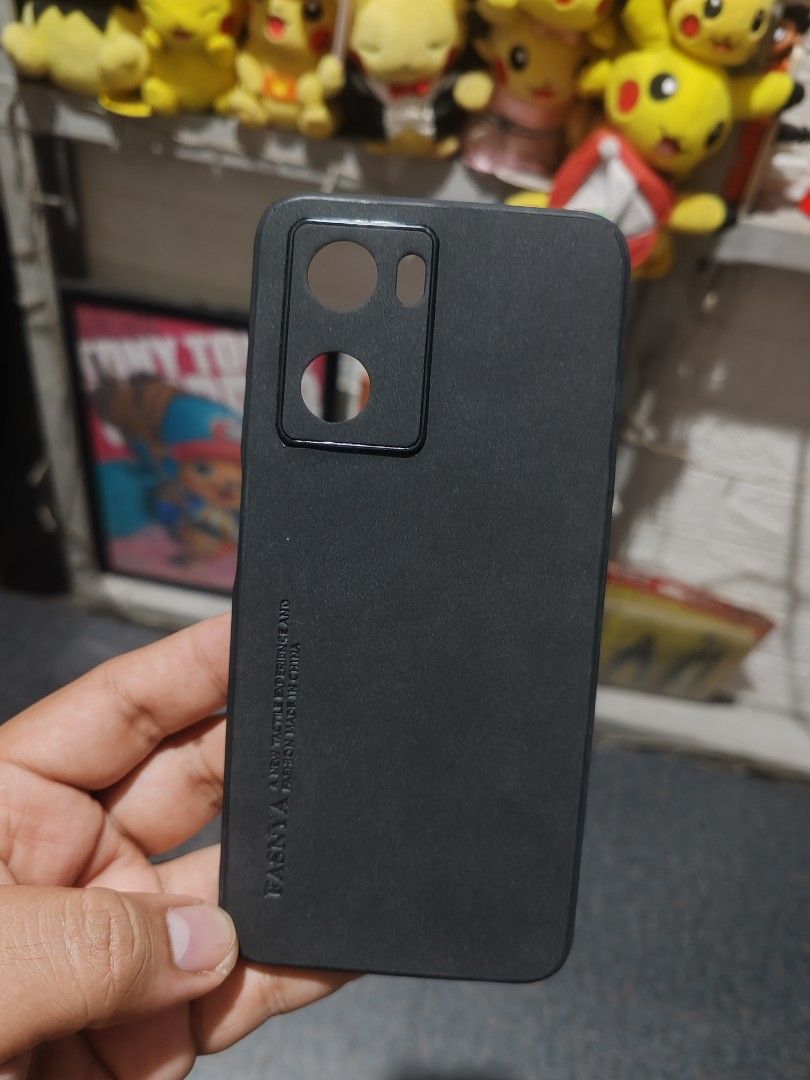 Oppo A57 2022 5G Case & Tempered Glass (Set) (Category: Cases & Sleeves) located in Quezon City. Submitted by blackstar08 (Listing ID 1384734983, Image 3). Description: Oppo A57 2022 Case & Tempered Glass Set Only Bought from Laz Both in good condition Walang basag yung tempered glass No issue sa casing Rfs: Mali yung naipadala Oppo A57 20-16 sana yung order ko Oppo A57 20-22 yung pinadala. 😅.