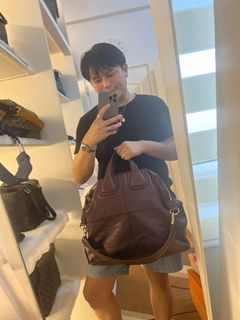 (Category: ) located in . Submitted by glenjonluxuryfinds2 (Listing ID 1384831811, Image 1). Description: .