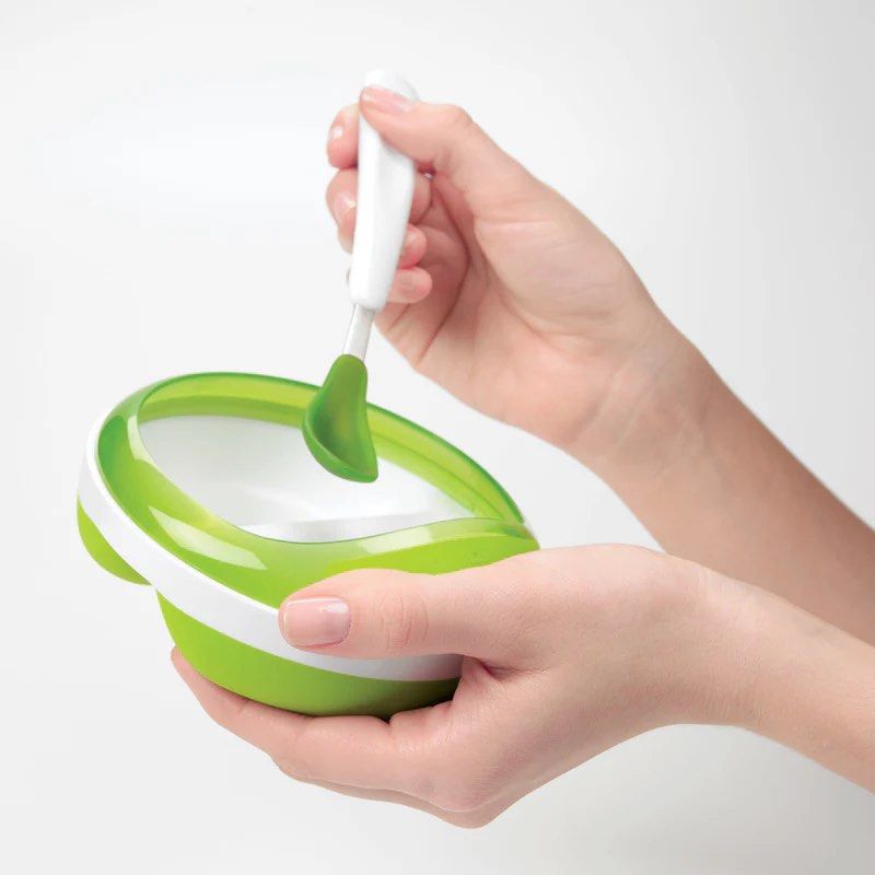 Oxotot feeding dish and Nuby spoon (Category: Breastfeeding & Bottle Feeding) located in Quezon City. Submitted by d.archive (Listing ID 1384689870, Image 2). Description: OXO TOT DIVIDED FEEDING DISH WITH REMOVABLE TRAINING RING AND NUBY SILICONE SPOON .