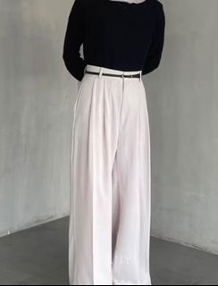 (Kategori: ) berada di . Dikirim oleh declutterbyl_ (ID iklan 1384801442, Gambar 1). Deskripsi: .