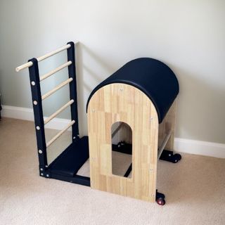 (Category: ) located in . Submitted by chic_vibe (Listing ID 1384772492, Image 1). Description: .