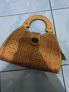 (Kategori: ) berada di . Dikirim oleh prelovedbygwennn_ (ID iklan 1384676739, Gambar 1). Deskripsi: .