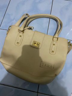 (Kategori: ) berada di . Dikirim oleh prelovedbygwennn_ (ID iklan 1384677343, Gambar 1). Deskripsi: .