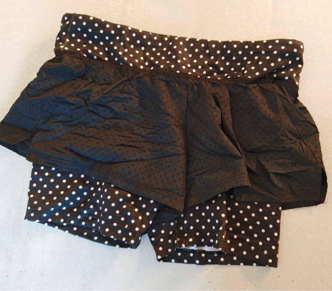 Premium selection kids pants (Category: Babies & Kids Fashion) located in Cabanatuan. Submitted by the_secondhander (Listing ID 1384657506, Image 3). Description: For kids ages 5-9 years old Branded and premium selected 100pesos each.
