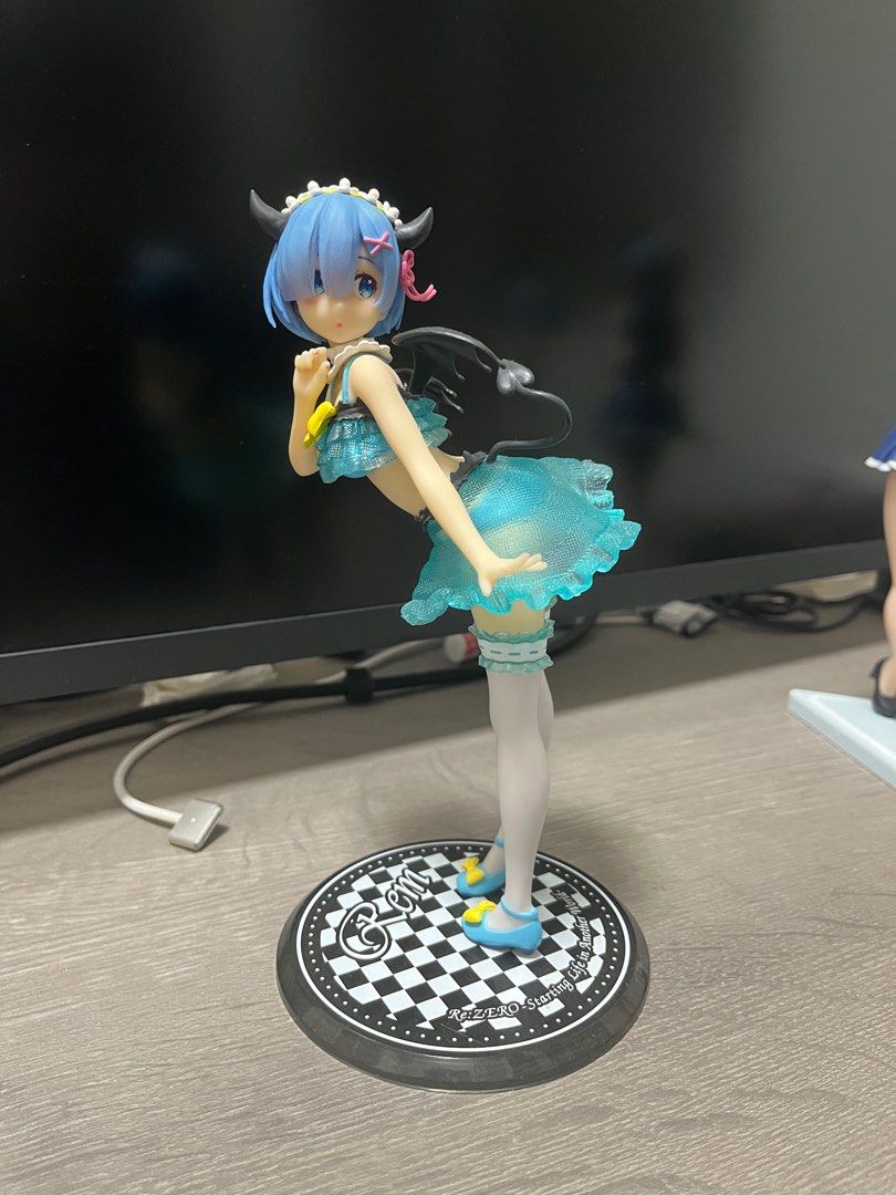 Re Zero （分類：日系周邊）位於 Hong Kong。 由 crystal_321 提交（商品編號 1384805239，圖片 3）。簡介： 全走$200 1個$60。