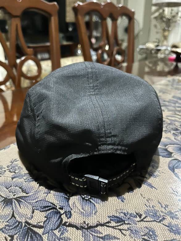 Roxy Cap Unisex (Category: Caps & Hats) located in Mandaue City. Submitted by nanuique (Listing ID 1384677607, Image 3). Description: .