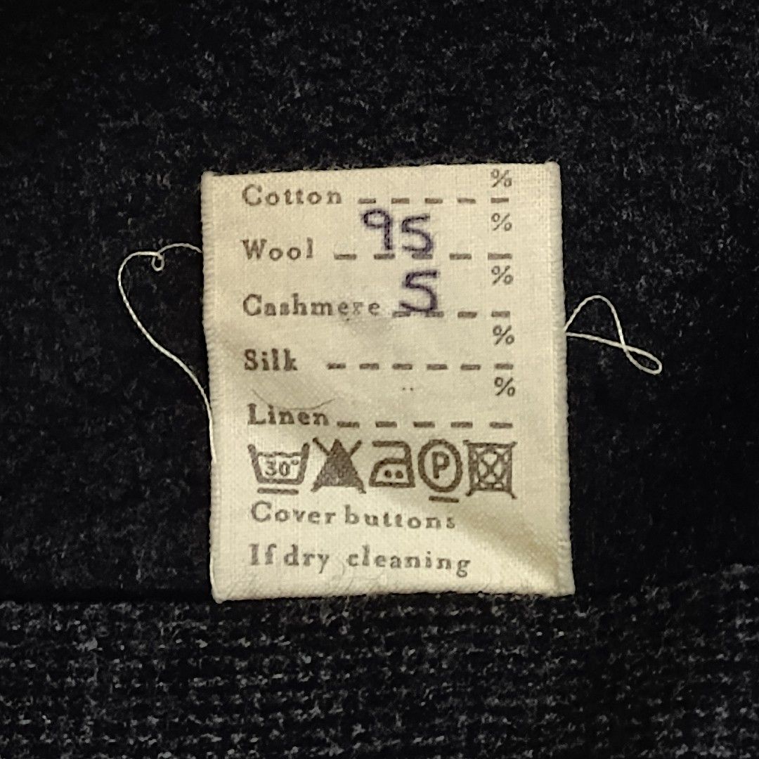 S.E.H. Kelly Charcoal Black Wool Cashmere Work Jacket (Category: Coats, Jackets and Outerwear) located in Dinalupihan. Submitted by brokencasket (Listing ID 1384762898, Image 3). Description: S.E.H. Kelly Charcoal Black Wool Cashmere Work Jacket Price: 15,000🏷 S.E.H Kelly is a British menswear brand known for its unassuming, timeless, and high-quality clothing, with a focus on British fabrics and tailoring. The brand emphasizes classic styles, d