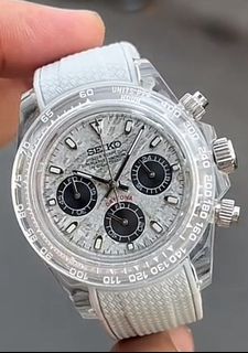 (Category: ) located in . Submitted by atwatchmods (Listing ID 1384784990, Image 1). Description: .