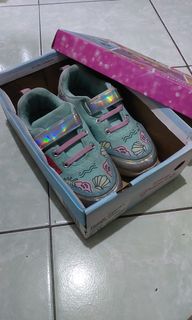 (Kategori: ) berada di . Dikirim oleh papahyasminnaura (ID iklan 1384637994, Gambar 1). Deskripsi: .