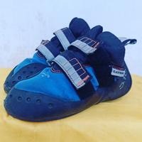 (Kategori: ) berada di . Dikirim oleh antiquepreloved (ID iklan 1384646639, Gambar 1). Deskripsi: .
