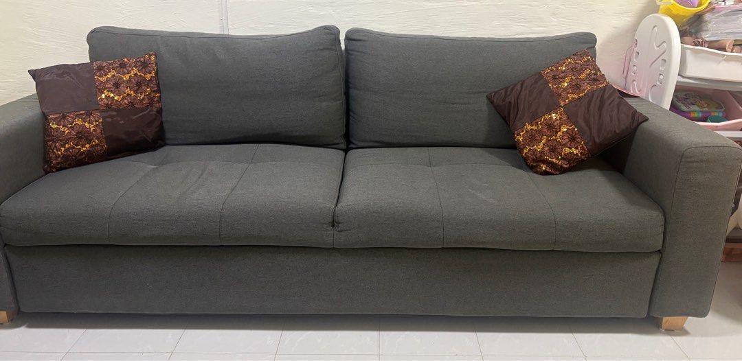 Sofa (Category: Sofas) located in Singapore. Submitted by nvassu (Listing ID 1384758573, Image 3). Description: Good in condition. Bed come sofa. Very big to my house so selling it. Give away two sofa covers.