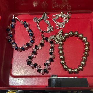 (Category: ) located in . Submitted by larayne (Listing ID 1384651457, Image 1). Description: .