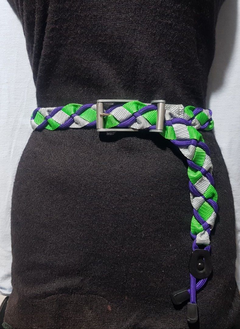 Tifco Paracord Belt (Category: Belts) located in Quezon City. Submitted by wagwagan_ukay_blues (Listing ID 1384796867, Image 1). Description: from Japan Overall 50" Width-1.1" Novaliches Qc..