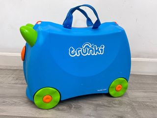 （分類：）位於 。 由 lumi13 提交（商品編號 1384714647，圖片 1）。簡介： 。
