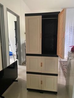 (Category: ) located in . Submitted by farashahir (Listing ID 1384717851, Image 1). Description: .