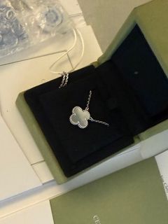 （分類：）位於 。 由 maggic.l 提交（商品編號 1384144594，圖片 1）。簡介： 。