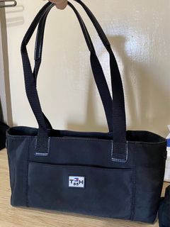 (Category: ) located in . Submitted by princessmorbucks_ (Listing ID 1384685356, Image 1). Description: .